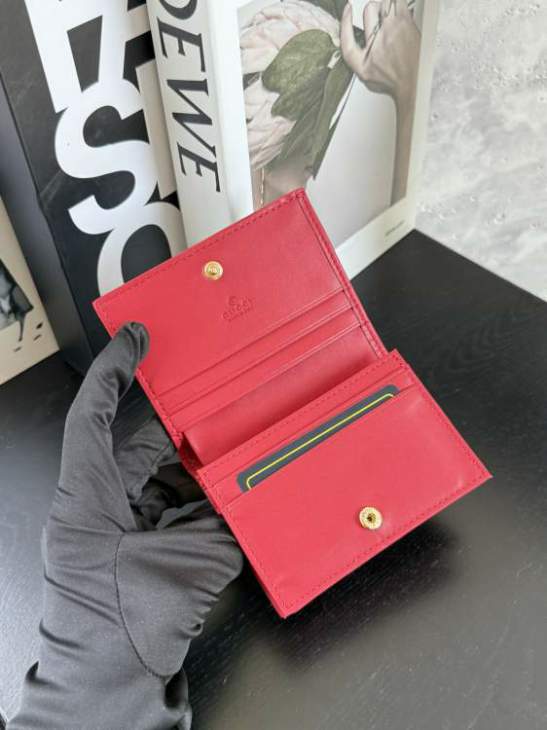 Picture of Gucci Wallets _SKUfw241224112fw